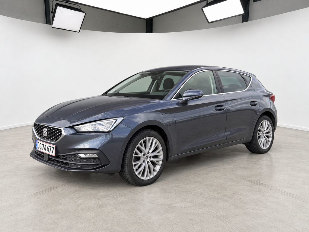 SEAT Leon 1,4 eHybrid FR DSG – 70.000 km
