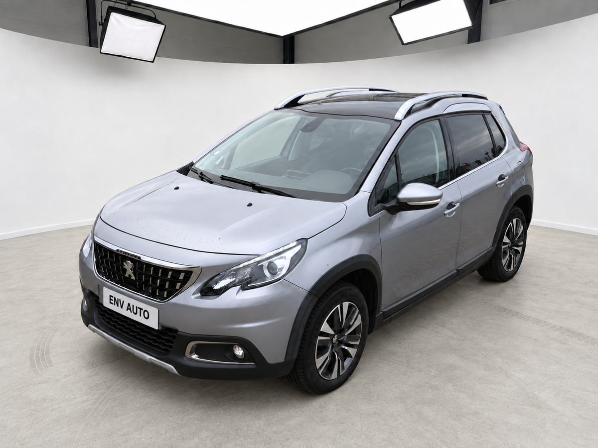 Peugeot 2008 1,2 e-THP 110 Allure Sky