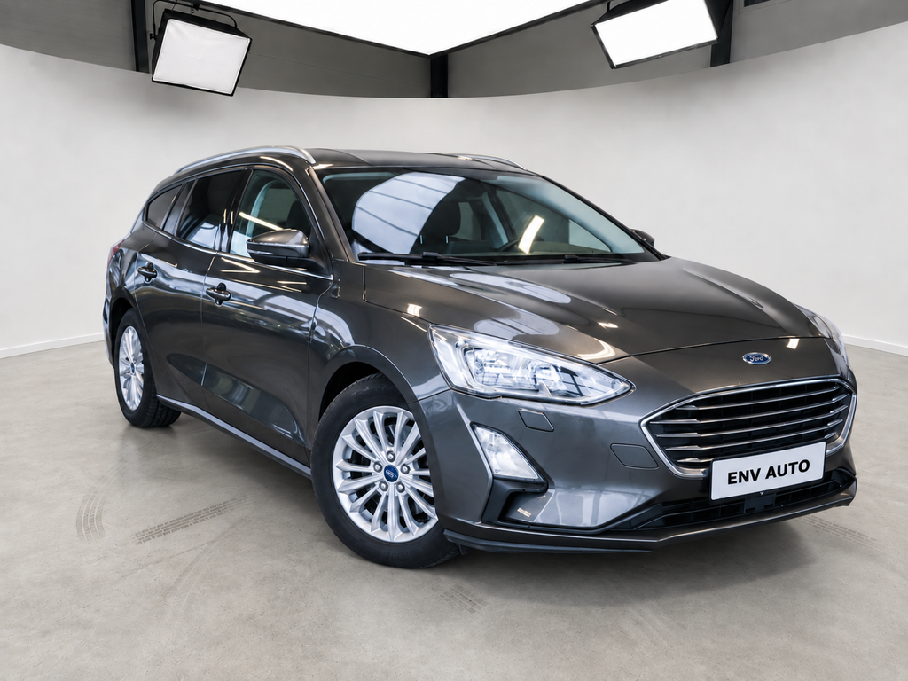 Ford Focus 1,0 EcoBoost Titanium stc.