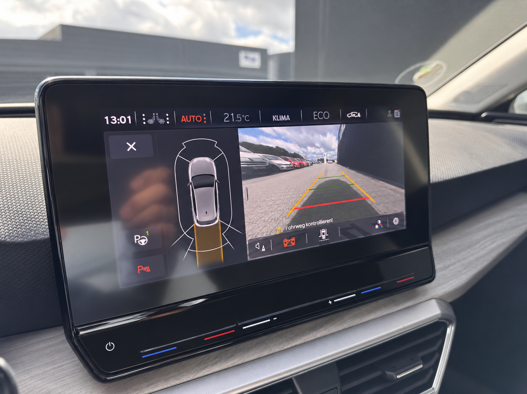 SEAT Leon 1,4 eHybrid FR DSG – 70.000 km