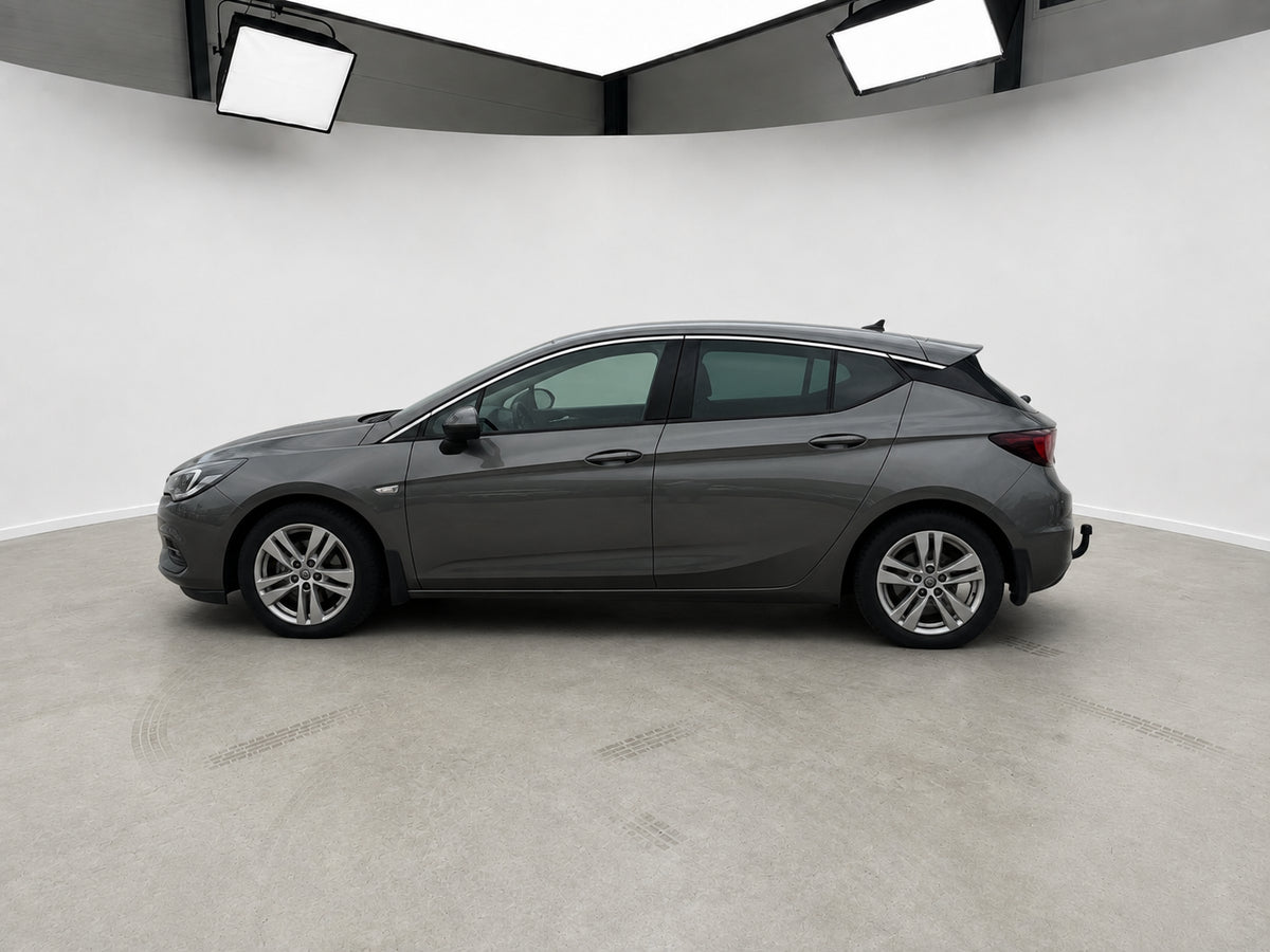 opel astra 2020, set fra siden hos ENV Auto i Odense