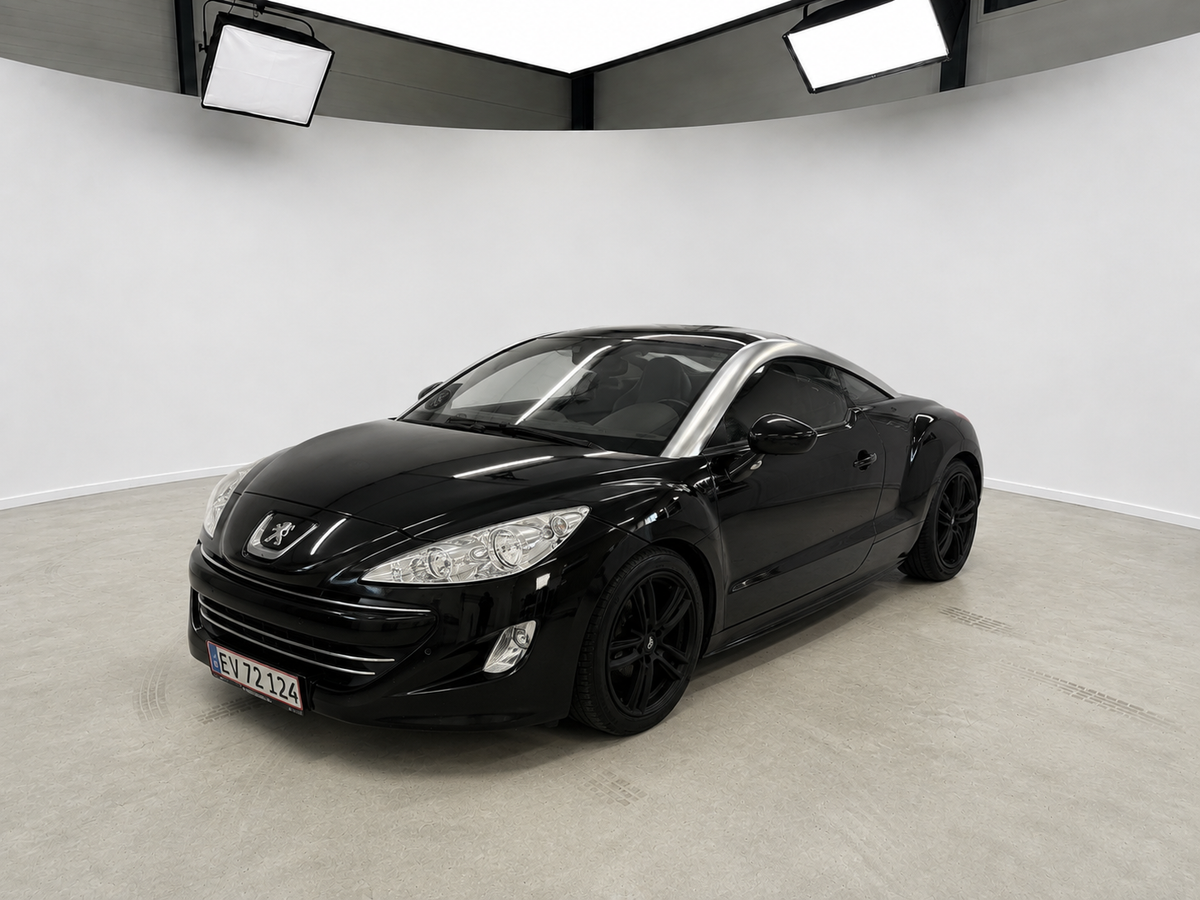 Peugeot RCZ 2011, set skråt forfra hos ENV Auto i Odense