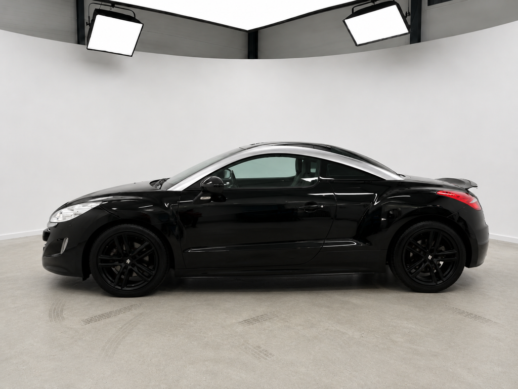 Peugeot RCZ 2011, set fra siden hos ENV Auto i Odense